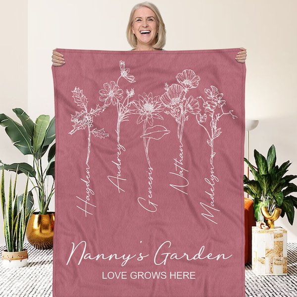Personalisierte Geburt Blume Decke mit Namen und Liebe wächst hier Zitat Geburtstag Jahrestag Familie Geschenk für Mama Oma