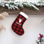 Personalisierte Buffalo Plaid Weihnachtsstrumpf mit Namen Bär Elch Hirsch Baum Geweih Weihnachtsgeschenk für Kinder Familie