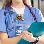 Personalizzato Glitter verde mostro mano cuore retrattile Badge Reel ID Clip Natale regalo divertente per i fan del mostro medico infermiere