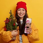 Personalised Pink Floral Highland Cow 20oz Skinny Tumbler with Name Christmas Gift for Women Girls Highland Cow Lover