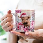 Tazza personalizzata in ceramica rosa floreale con mucca Highland con nome Regalo di Natale per donne ragazze amanti delle mucche Highland