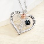 Collana di proiezione fotografica personalizzata con croce rosa a forma di cuore microintagliata Regalo di compleanno e anniversario per la donna