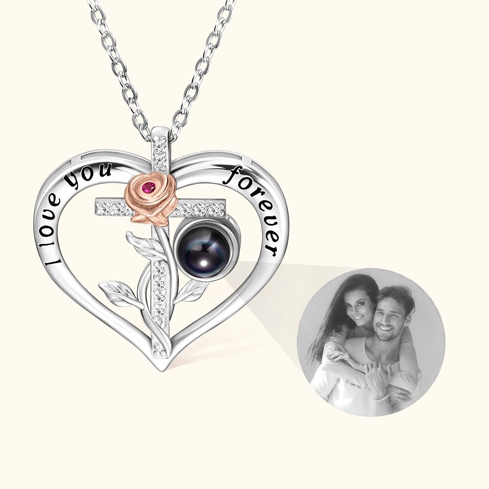 Collier Coeur Personnalisé avec Projection de Photo Pententif en Forme de Croix Rose Micro-Carved Cadeau d'Anniversaire pour Femme