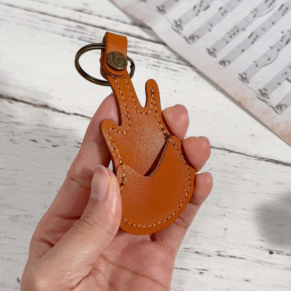 Personalized Engraved Wooden Guitar Pick Leather Guitar Shaped Case Keychain with Text Birthday Christmas Gift for Guitar Player Musician