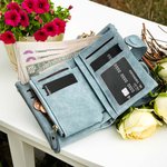 Portafoglio in pelle personalizzato a tre ante con fiore di nascita e portamonete Regalo di compleanno per donna