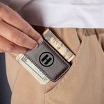 Personalized Leather Magnetic Money Clip with Engraved Name and Letter Birthday Valentine's Day Father's Day Gift for Husband Boyfriend Dad