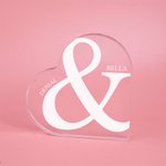 Targa personalizzata in acrilico a forma di cuore con & e due nomi Regalo di anniversario per la coppia