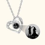 Collier Photo Projection Personnalisée Forme Coeur Micro Sculpté Cadeau Anniversaire Saint Valentin pour Femme