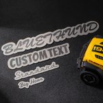 Personalizada a prueba de agua grabado nombre del coche emblema de la insignia con el coche de seguridad adhesiva cumpleaños Día del Padre de regalo p