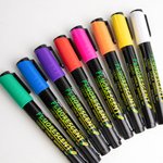 Tableau en Feutre et Bois Personnalisé avec Nom Décoration avec 8 Coeurs et 2 Stylos de Couleur Cadeau de Déménagement de Mariage pour Famille