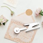 Tampon de Gaufrage Pour Livre Tampon Manuel Personnalisé avec Initiales et Nom Cachet Bibliothèque Librairie Cadeau Noël pour Amoureux de Lecture