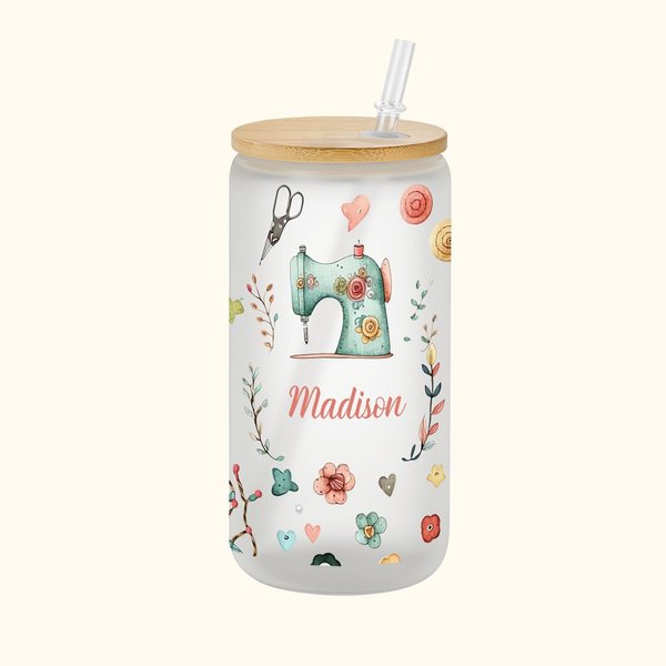 Verre Canette Givré Personnalisée avec Nom Verre avec Couvercle et Paille Cadeau Anniversaire Fête pour Mère Amateur de la Couture