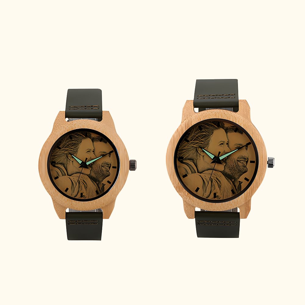 Montre en Bois Photo de Bambou Gravé Personnalisée