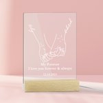 Luz nocturna LED con base de madera Personalizada Holding Hands with Love Decoración romántica para el hogar Regalo de San Valentín Aniversario para pareja