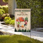 Bandera de jardín personalizada Making Memories One Campsite at a Time Regalo conmemorativo de aniversario para pareja