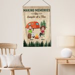 Bandera de jardín personalizada Making Memories One Campsite at a Time Regalo conmemorativo de aniversario para pareja
