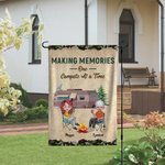 Henkilökohtainen Making Memories Yksi leirintäalue kerrallaan Garden Flag lahja Camping Parit