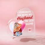Personalizado You Lucky Bastard Placa de acrílico corazón con nombres Adorno de escritorio Día de San Valentín Aniversario Regalo para Pareja