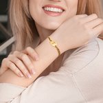 Bracciale in acciaio inossidabile con testo inciso Regalo di compleanno per donne con etichetta di allarme medico personalizzato