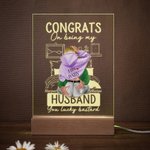 Esposo personalizado You Lucky Bastard Placa de luz nocturna de acrílico Decoración de escritorio Regalo de San Valentín para parejas