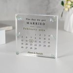 Calendario personalizzato Il giorno in cui ci siamo sposati Targa quadrata in acrilico con nomi di coppia Regalo di nozze di San Valentino per la copp