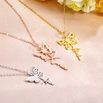 Personalisierte zierliche hohle Geburt Schmetterling Halskette mit Namen Geburtstag Geschenk für sie