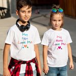 Personalisierte Jemand liebt mich buntes Kind T-Shirt Baby Onesie mit Namen Geburtstag Baby Dusche Geschenk für Baby Kinder