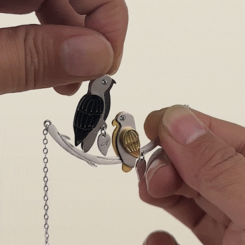 Henkilökohtainen Bird on Branch riipus kaulakoru kaiverrettu Initial Charms Lovebirds pari korut asetettu 2 vuosipäivä joululahja rakastetulleen