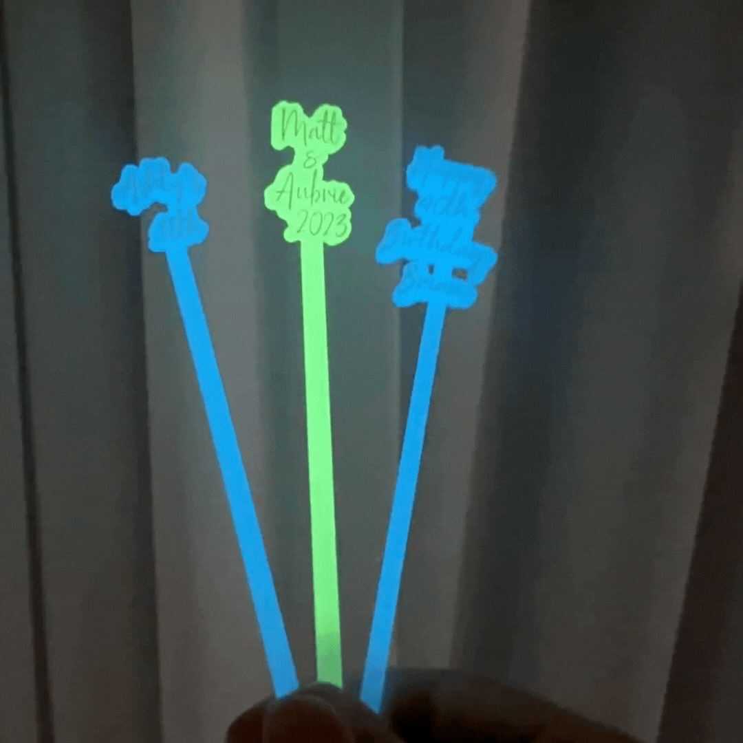 Personalisierte Mehrfarbige Rührstäbe mit Text aus Glänzendem Acryl 10er Set Getränk Cocktail Deko Hochzeit Geburtstag Party Essentials