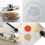 Set di timbri a secco personalizzati Ex Libris The Books Belong To Book con nome e testo Regalo di compleanno per scrittori amanti dei libri