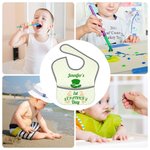 Bavaglino impermeabile personalizzato per il primo giorno di San Patrizio con una tasca e chiusura a cravatta regolabile Regalo per la festa del bebè 