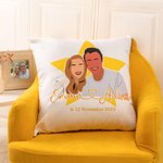 Coussin de Portrait sans Visage Oreiller Personnalisé avec Nom et Date Cadeau d'Anniversaire St Valentin pour Couple