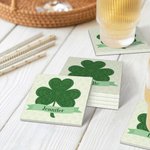 Personalisierte vierblättrige Kleeblatt Kleeblatt keltischen Knoten Untersetzer mit Namen Satz von 2 St. Patrick's Day Geschenk für Familie
