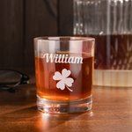 Gepersonaliseerde Lucky Four Leaf Clover 10oz Whiskeyglazen met naam t. Patrick's Day Verjaardagscadeau voor mannen drankliefhebber