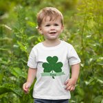 Personalised Four Leaf Clover Lucky T-Shirt Sweatshirt with Name St Patrick's Day Gift for Kid Family