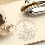 Personalisierte Velaris Stadt des Sternenlichts von der Bibliothek des Buches Prägestempel Set mit Namen Geburtstag Geschenk für