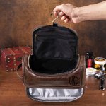 Personalisierte PU-Leder Kulturtasche mit Monogramm Wasserdicht Tragbar  Geburtstag Geschenk für Herren Trauzeuge Freund