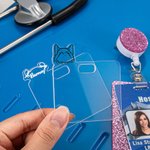 Gepersonaliseerde Kat Hond Paard Oren Lijn Acryl Badge Topper met Naam Creatieve ID-kaart Decoratie Dank u Gift voor Medische Werker Pet Lover