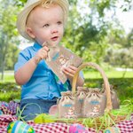 Sac à Bonbon Personnalisé avec Prénom Sac en Jute à Motif Lapin et Fleur Cadeau Anniversaire pour Enfant
