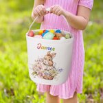 Personifierad söt kanin med blomsterdesign Stor godispåse i canvas med namn Påskpresent till barn