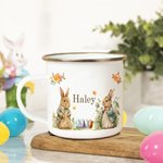 Taza esmaltada personalizada con el nombre del conejito del jardín 11oz Regalo de Pascua para niños