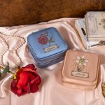 Personalisierte Samt Vintage Geburt Blume Schmuck-Box mit und Name Muttertag Geburtstag Brautparty Geschenke für sie