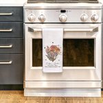 Personalized Retro Birth Flower Bouquet Waffle Cotton Tea Towel with Name Garden Theme Kitchen Decoration Housewarming Family Gift for Mom Grandma