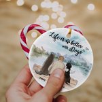Gepersonaliseerde Life is Better met een hond ronde keramische hanger Ornament Kerst Verjaardag Gift voor Dog Lover