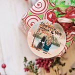 Gepersonaliseerd I Love You to the Moon and Back Rond Keramisch Ornament met Rode Esdoornblad Achtergrond Kerst Verjaardagscadeau voor Hondenliefhebbe