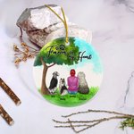 Personlig Forever in My Heart Rund keramisk prydnad med grön glasbakgrund Julklapp för hundälskare