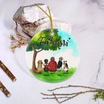 Personalizzato Mamma o papà di pelliccia Ornamento rotondo in ceramica con sfondo verde Regalo di Natale e compleanno per gli amanti dei cani