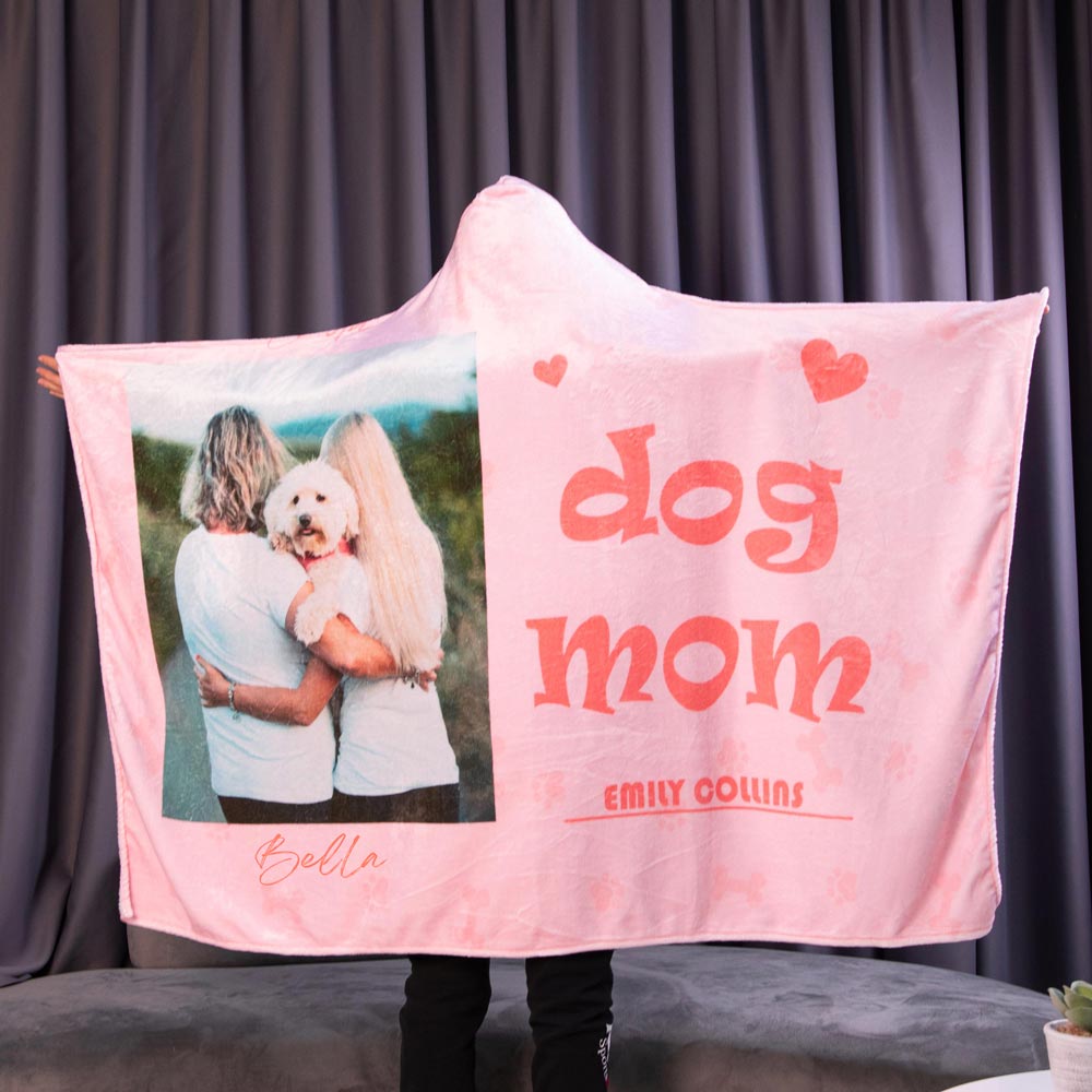 Couverture à Capuche en Flanelle Personnalisée avec Photo Animal de Chien et Noms Cadeau Anniversaire pour Propriétaire Amoureux d'Animal de Compagnie