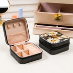 Personalisierte tragbare Geburt Blume PU-Leder-Schmuck-Box mit Namen Geburtstag Jahrestag Muttertag Geschenk für sie