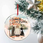 Personalizzato La vita è migliore con il bambino di pelliccia Ornamento da appendere in acrilico rotondo con sfondo di foglie d'acero rosse Regalo di 